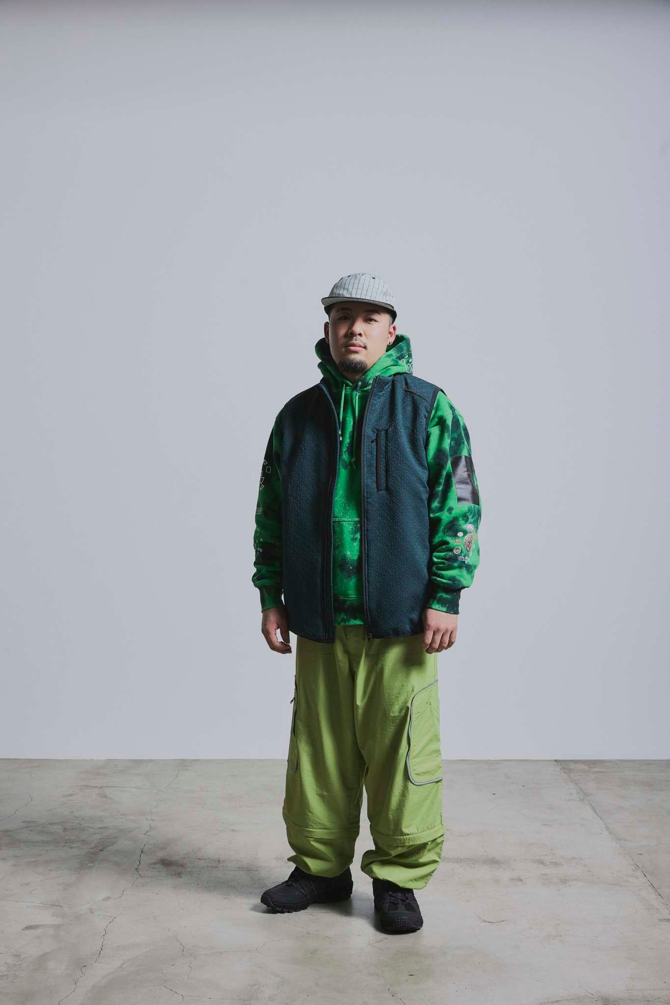 SIDE無地 SPORTY ベスト 「PLATINA lines」(DARK HIJAU SIDE無地 SPORTY ベスト 「PLATINA lines」(DARK HIJAU