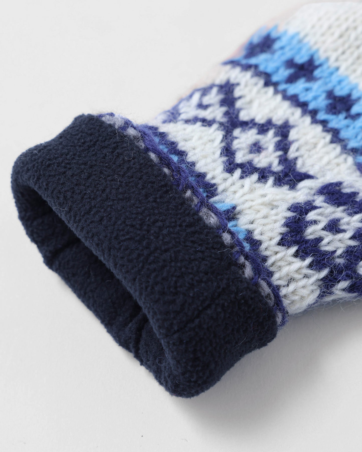 SEDAN ALL-PURPOSE/HAND KNIT MITTEN