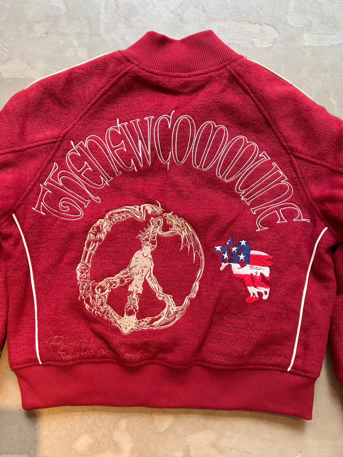 FAKE AS FLOWERS/STADIUM JACKET(RED)