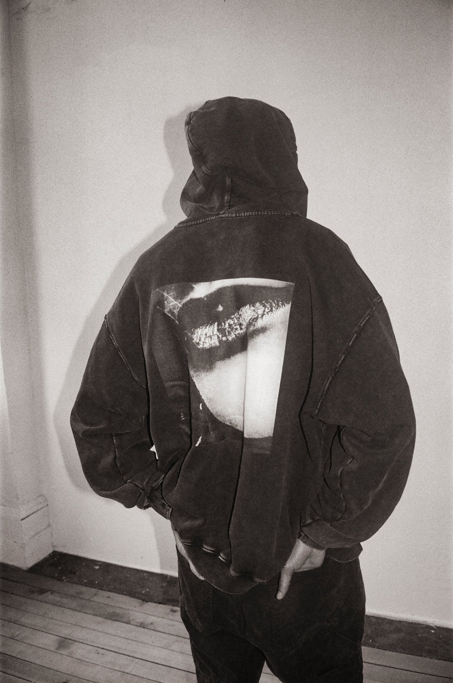 VAINL ARCHIVE/ID1986-L